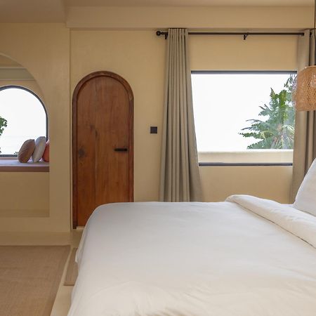 ホテル Isla Retreat Fehendhoo エクステリア 写真